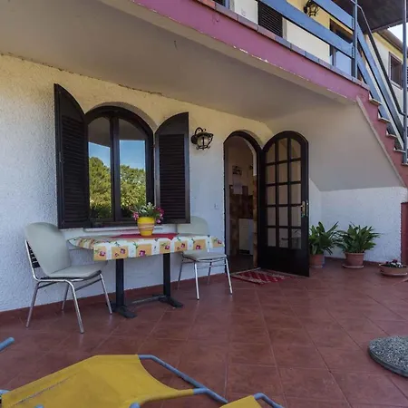 In - Istrien 41781 Apartman Funtana